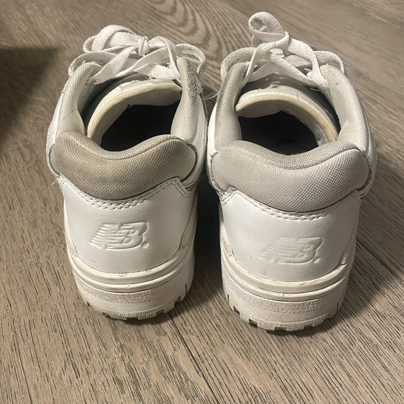 New Balance 550s White Sneakers - Picture 4 of 7